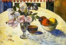 fleurs dans un bol de fruits 1894