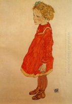 Klein meisje met blonde haren in een rode jurk 1916