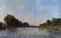 the seine at bougival 1872
