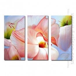 Hand-painted Floral Oil Painting - Set of 3 Hand-painted Floral Oil Painting - Set of 3