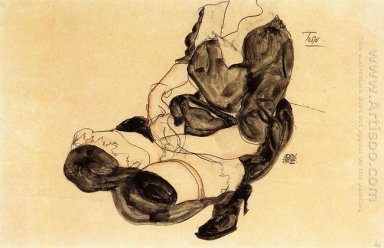 torse de femme accroupie 1912