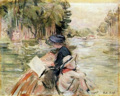 Femme avec un enfant dans un bateau