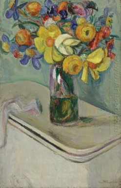 Fleurs. Vase sur un panier