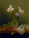 Eine Vase von Corn Lilien und Heliotrop